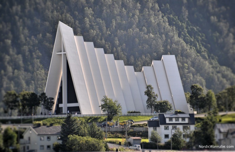 Direktflüge nach Tromsø, Tromsø, Norwegen, Nordnorwegen, Skandinavien, Blog, Winter, Schnee, Nordlichter, Polarlichter, Wale, Rentiere