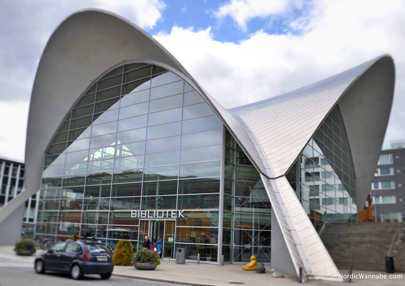 Direktflüge nach Tromsø, Tromsø, Norwegen, Nordnorwegen, Skandinavien, Blog, Winter, Schnee, Nordlichter, Polarlichter, Wale, Rentiere