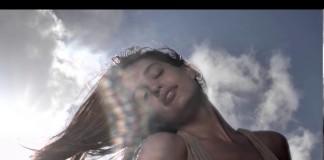 Mø Pilgrim, Armani Werbung, Song, Musik