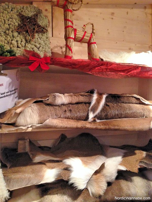 Finnisches Weihnachtsdorf, Hannover, Stuttgart, Leipzig, Flammlachs, Rentier, Elchbratwurst, Glögi, Glühwein, Weihnachtsmarkt, Wichtel, Lakritz , Elch