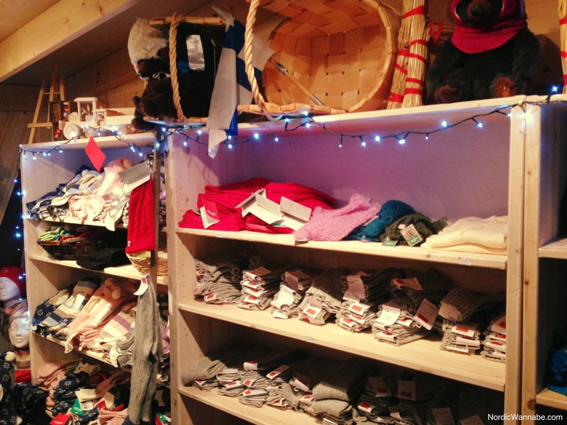 Finnisches Weihnachtsdorf, Hannover, Stuttgart, Leipzig, Flammlachs, Rentier, Elchbratwurst, Glögi, Glühwein, Weihnachtsmarkt, Wichtel, Lakritz , Elch