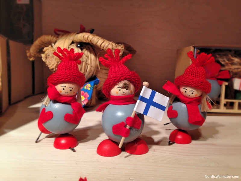 Finnisches Weihnachtsdorf, Hannover, Stuttgart, Leipzig, Flammlachs, Rentier, Elchbratwurst, Glögi, Glühwein, Weihnachtsmarkt, Wichtel, Lakritz , Elch