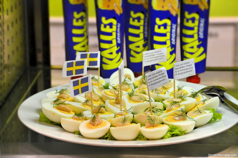 Julbord, IKEA, Schweden, Skandinavien, Blog, Lachs, Kaviar, Ei, Weihnachtsschinken, Hering, Dill, Kuchen, Milchreis, Pfefferkuchen, Köttbullar, Lachs, Softbröd, Elch