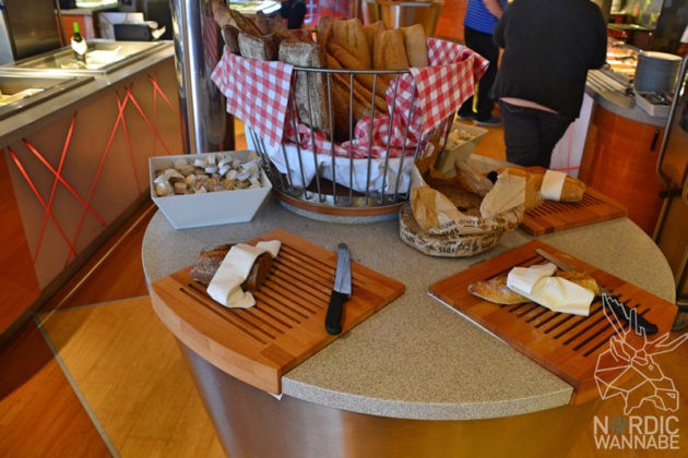 StenaLine, Stena Scandinavica, Restaurant, B&uuml;ffet, Erfahrungsbericht, autof&auml;hre, autof&auml;hren, f&auml;hrverbindung, f&auml;hre, f&auml;hre buchen, f&auml;hre G&ouml;teborg, f&auml;hre nach G&ouml;teborg, f&auml;hre kiel, f&auml;hre kiel, f&auml;hre g&ouml;teborg, f&auml;hrverbindung schweden, f&auml;hrverbindung skandinavien, kurzurlaub skandinavien, kurzurlaub schweden, kiel,, schweden urlaub, st&auml;dtereisen skandinavien, st&auml;dtereise schweden, Kiel, G&ouml;teborg