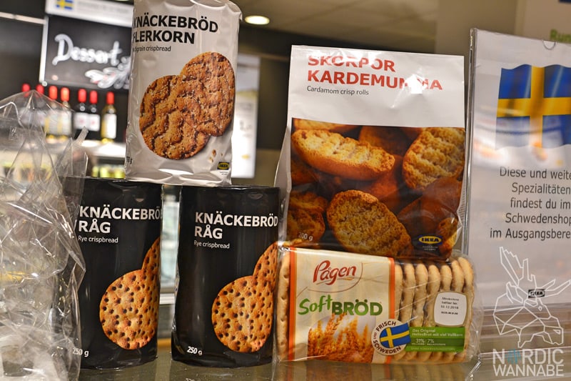 Julbord, schwedisches Buffet, Ikea, Osnabrück, Elch, Lachs, Mandeltorte, Knäckebrot, Köttbullar, Brot, Käse, Blog, Schweden, Skandinavien, Tünnbröd, Lucia