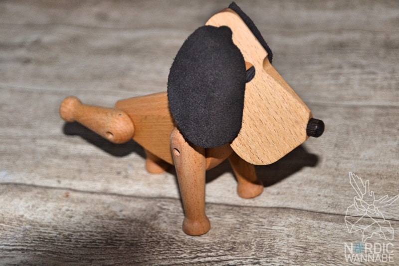 OSCAR von Architectmade, Dänisches Design, Lothar John, Lothar John Tischkultur, Onlineshop für skandinavische Marken, Dänemark, Blog, Skandinavien, Holzhund, Buche, Design, Architectmade