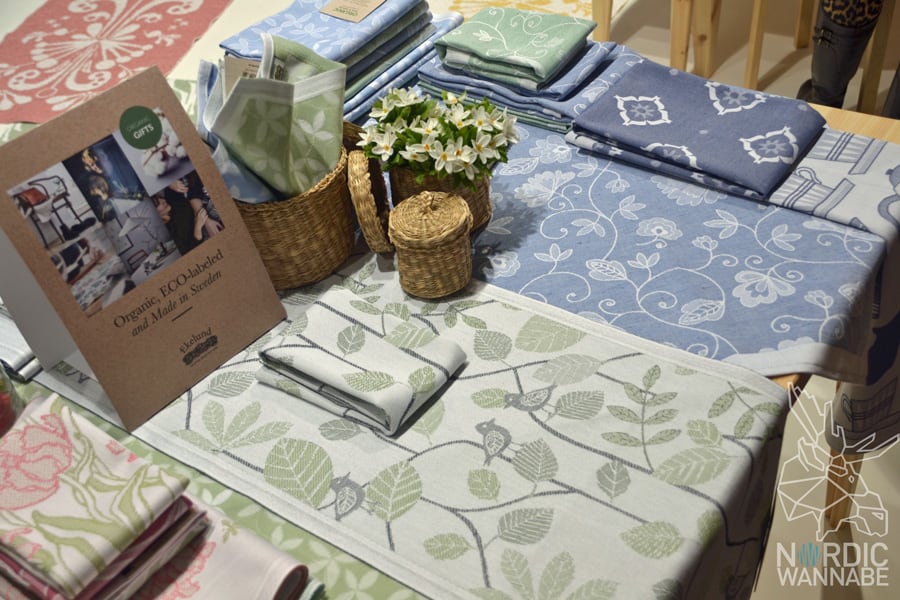 Trends aus Schweden, schwedisches Design, Skandinavien, Taschen, Enter Ambiente, Garden Glory, Wildlife Garden, Pappelina, Circus Lampan, NUD Collection, Ekelund, Mumins, Moomins, Handtücher, Decken, Klippan,