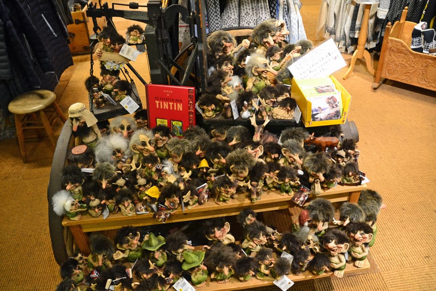 Radisson Blu Scandinavia, Souvenirs aus Oslo, Oslo Sweatershop, Souvenirläden, Norwegen, Skandinavien, Blog, Elche, Trolle, Norwegerpullover, Norwegerpulli, Norwegen-Pullover, Handschuhe, Magnete, Trolle, Norwegenmuster, Norwegermuster, Marius, Dale of Norway, Becher, Gläser, Stoffelch,