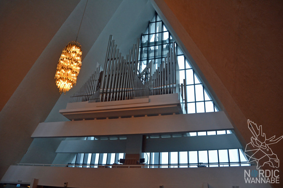 Tromso, Tromsø, Norwegen, Nordnorwegen, Nordlichtsafari, Polarlichter, Nordlichter, Wo kann man, Skandinavien, Blog, Skandiblog, Eismeer-Kathedrale, Huskies, Rentiere