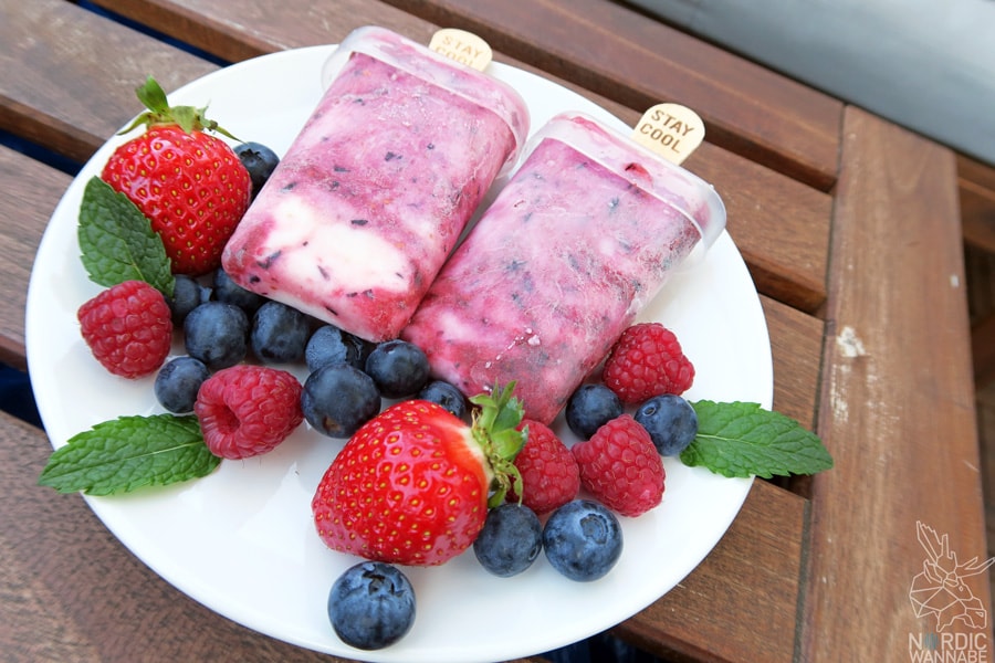 Skyr-Eis, Skyr, Eis, Homemade, gesund, vegetarisch, Magerquark, Island, Skandinavien, Blog, hygge, Arla, Blaubeeren, Erdbeeren, Himbeeren, Depot, Hygge-Eis, lecker, einfach,