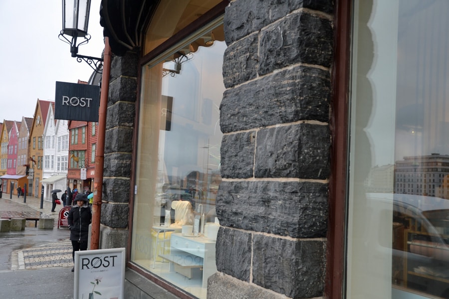 Bergen, Norwegen, Skandinavien, Blog, Bryggen, Fjord, White Lady, Fischmarkt, Fløibanen, Fløibahn, Kreuzfahrt, Sehenswürdigkeiten, Edvard Grieg, Café,