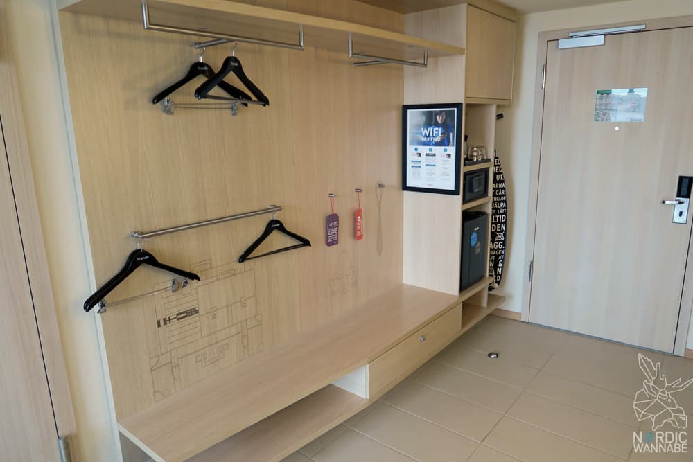 Scandic Hotel Emporio Hamburg, Scandic Hotel Emporio, Scandic Hotel, Hamburg, Skandinavien, Hotelübernachtung, Erfahrung, Reisebericht, Bewertung, Design Hotel, Superior Zimmer, Zimmer, NordicWannabe, Blog, Blogger