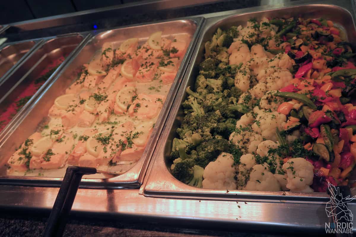 schwedische Krebsfest, Krebse, Schweden, IKEA, IKEA Osnabrück, Lachs, Garnelen, Kräftskiva, Schnapslieder, Köttbullar, Blog, Schweden, Erfahrungen, Möbelschwedische Krebsfest, Krebse, Schweden, IKEA, IKEA Osnabrück, Lachs, Garnelen, Kräftskiva, Schnapslieder, Köttbullar, Blog, Schweden, Erfahrungen, Möbel