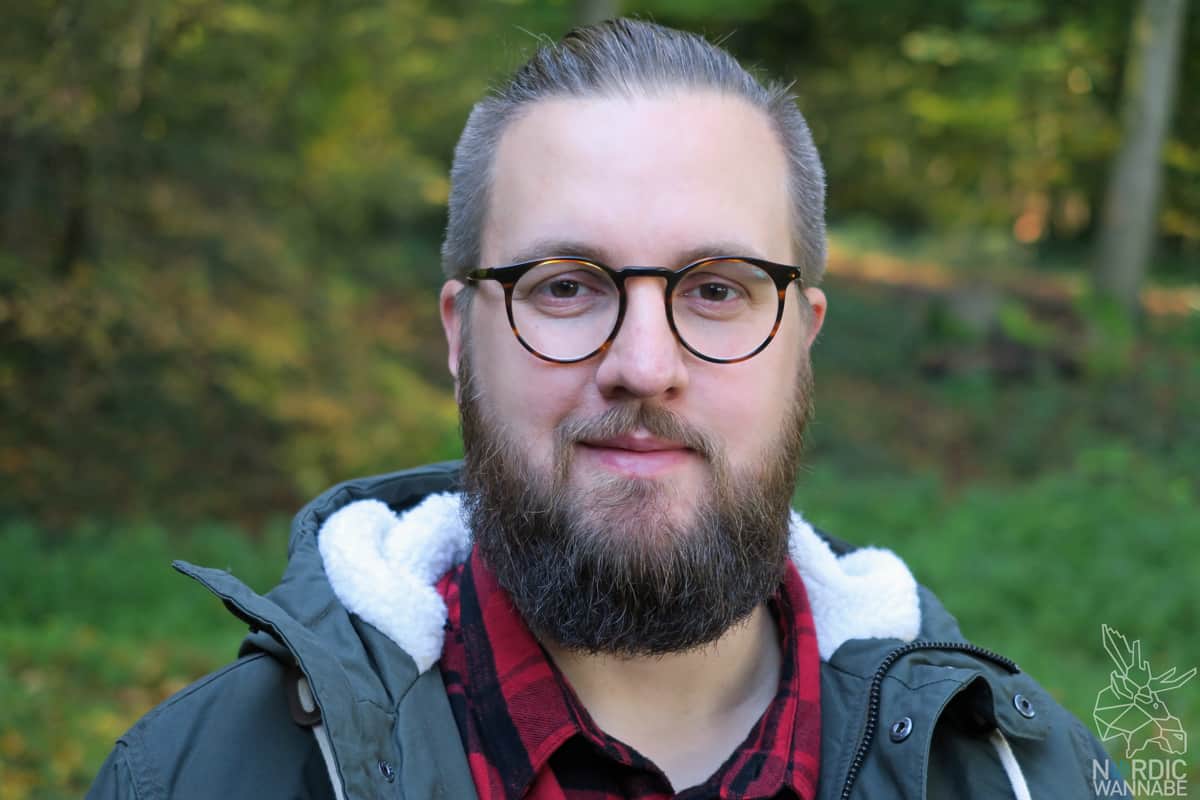 Blogger, Nordicwannabe, Herbst, Hygge-Herbst, Modeblog, Skandistyle, Hygge, H&M, Herbstmode, Herrenmode, Nordisch, Skandinavische Mode, Schwedisch ,Schweden, Norwegen, Parka, Mütze, Strümpfe, Streifenpullover , Stefan