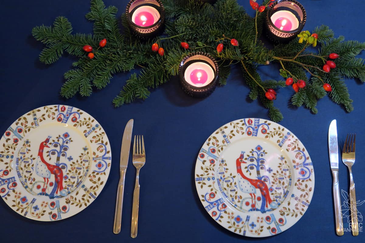 Iittala, Geschirr, Glas, Finnland, finnisches Design, Weihnachten, Skandinavisches Design, Hygge, Gemütlich, Alvar Aalto, Teelichter, Vasen, Teller, finnische Marke, Tassen, Keksdosen, skandinavische Weihnachtsdeko