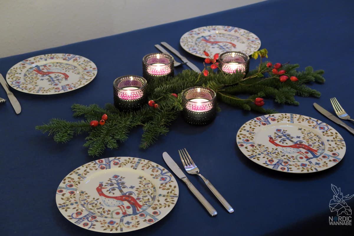 Iittala, Geschirr, Glas, Finnland, finnisches Design, Weihnachten, Skandinavisches Design, Hygge, Gemütlich, Alvar Aalto, Teelichter, Vasen, Teller, finnische Marke, Tassen, Keksdosen, skandinavische Weihnachtsdeko