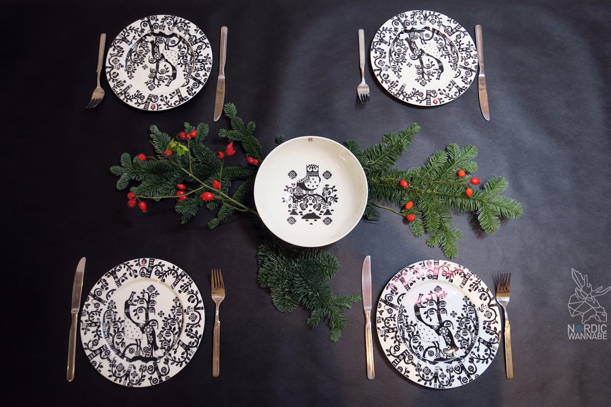 Iittala, Geschirr, Glas, Finnland, finnisches Design, Weihnachten, Skandinavisches Design, Hygge, Gemütlich, Alvar Aalto, Teelichter, Vasen, Teller, finnische Marke, Tassen, Keksdosen, skandinavische Weihnachtsdeko