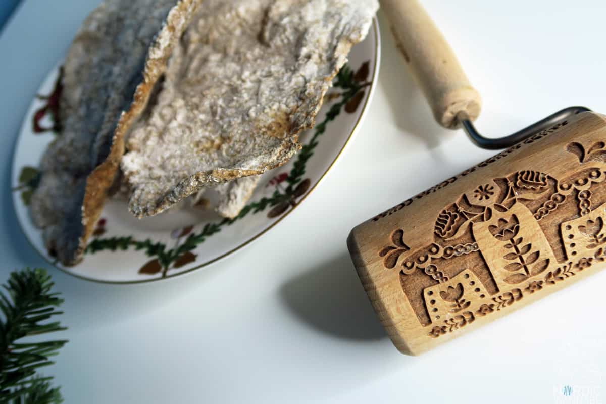 Knäckebrot selber backen, Schwedenbrot, Schwedisches Knäckebrot, Rezept, Weihnachten, Weihnachtsknäckebrot, Teigrolle Dalapferde,