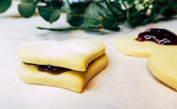 Keks-Herzen mit Marmelade, Valentinstag, Dänemark, Mürbeteig