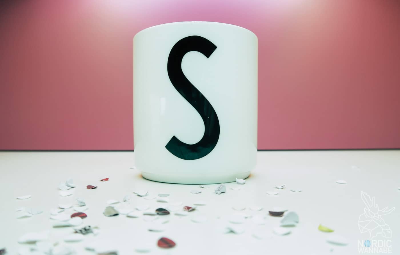 Design Letters, Arne Jacobsen, dänisches Geschirr, Becher, Tassen, Klassiker, dänisches Design