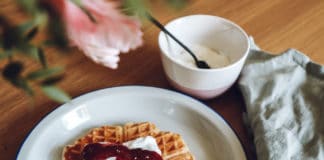 Geschenke für den Valentinstags , Skyr Waffeln, Waffelrezept schnell und einfach, Waffeln Island,