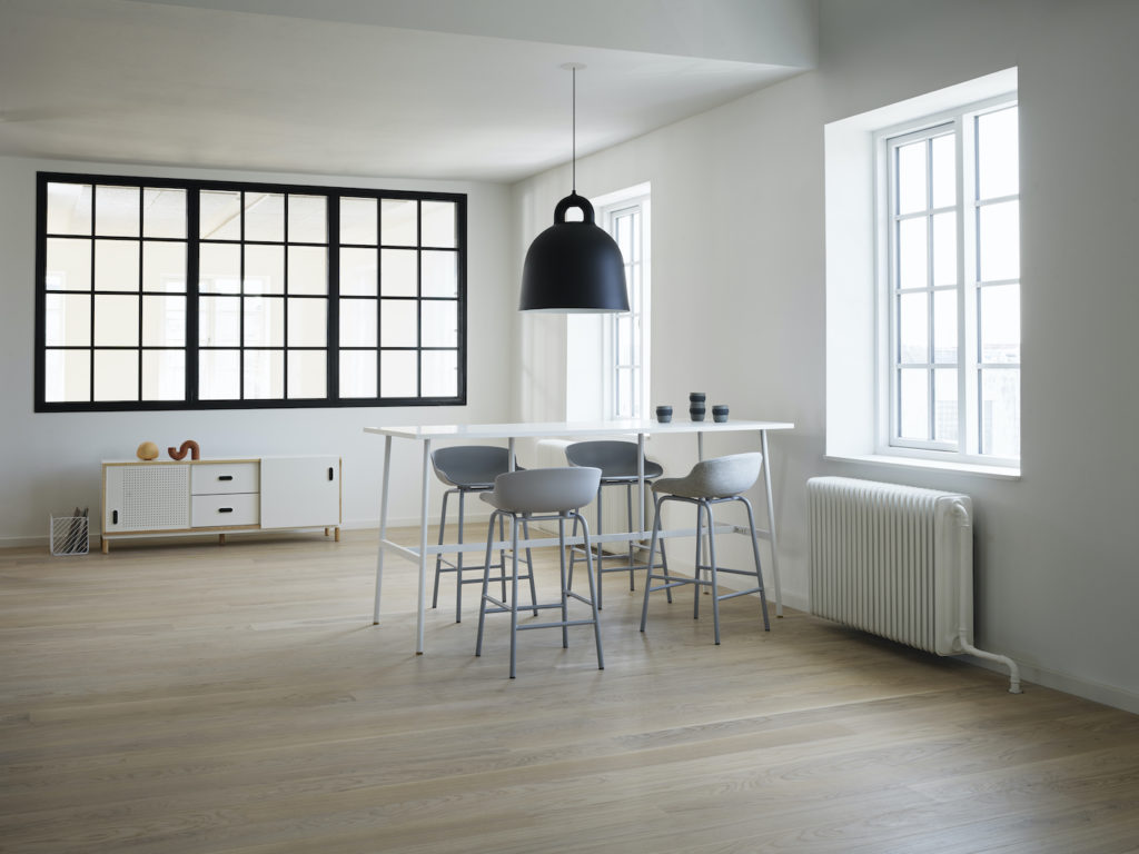Hygge im Wohnzimmer, Hyg Serie, Normann Copenhagen , Stuhl, Barhocker