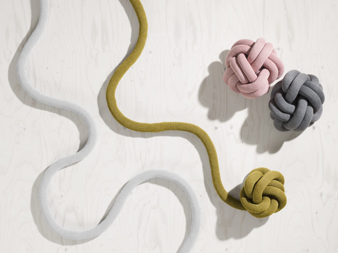 Knoten-Kissen, skandinavisch Kissen, Design House Stockholm, Knot Cushion