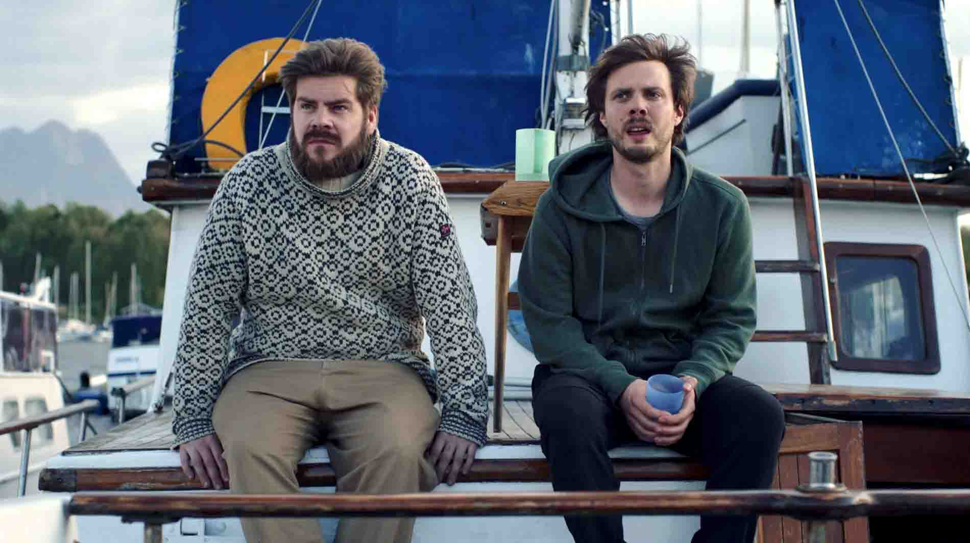 Norwegische Serie, Twin, Lofoten, Norwegen, Surfer, Game of Thrones