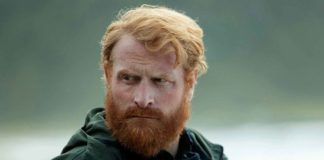 Norwegische Serie, Twin, Lofoten, Norwegen, Surfer, Game of Thrones