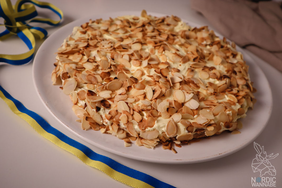 Schwedische Mandeltorte, Rezepte aus Schweden, schwedische mandeltorte schwedischer mandelkuchen ikea mandeltorte mandel torte ikea schwedische mandeltorte rezept schwedische nusstorte schwedische mandeltorte ikea almondy mandeltorte schwedische mandeltorte thermomix schwedische mandeltorte kaufen schwedische mandeltorte sally