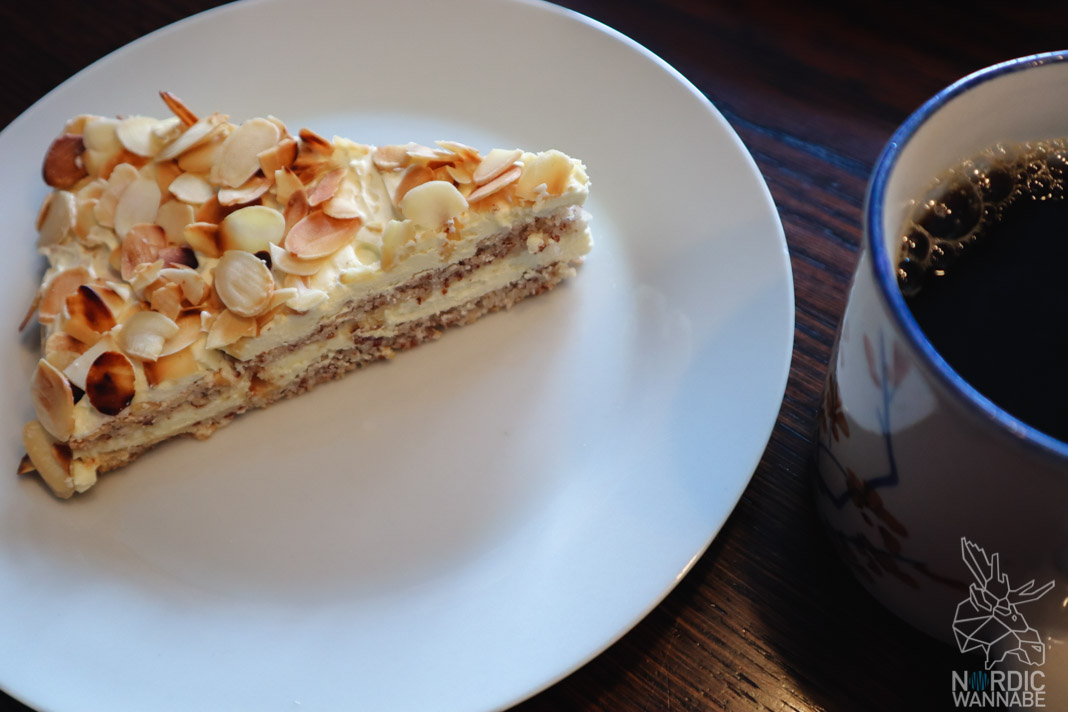 Schwedische Mandeltorte, Rezepte aus Schweden, schwedische mandeltorte schwedischer mandelkuchen ikea mandeltorte mandel torte ikea schwedische mandeltorte rezept schwedische nusstorte schwedische mandeltorte ikea almondy mandeltorte schwedische mandeltorte thermomix schwedische mandeltorte kaufen schwedische mandeltorte sally