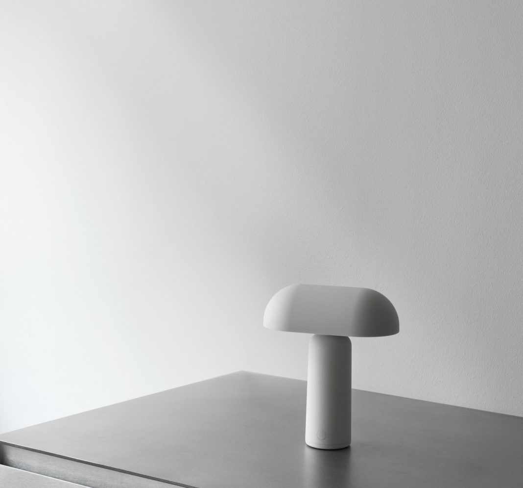 Tischleuchte ohne Kabel